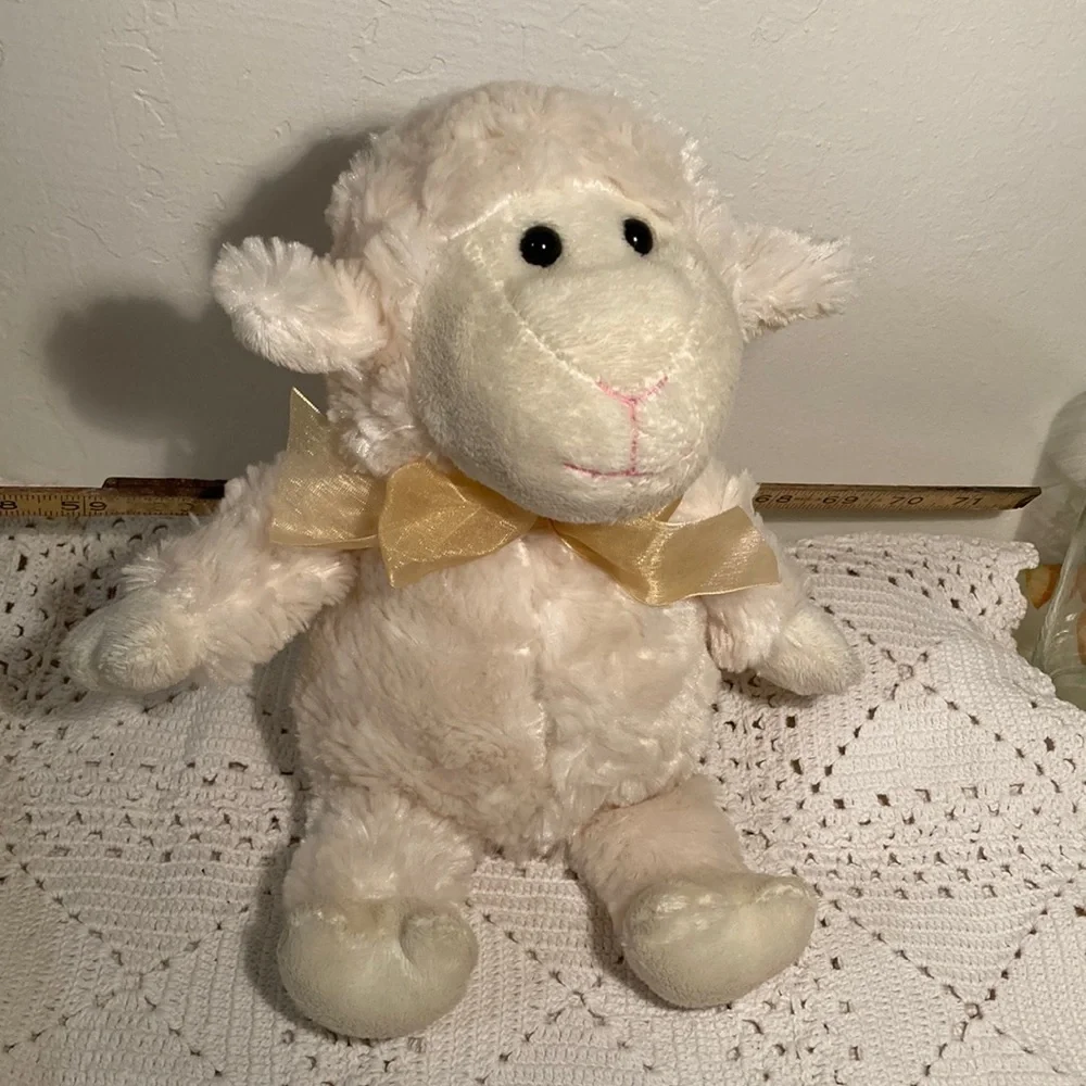 🌈 Soft lamb with ribbon stuffed toy